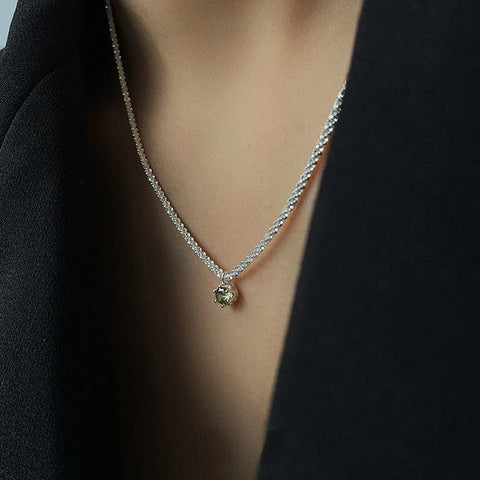 Green Zircon Sparkling 925 Silver Elegant Simple Light Luxury Clavicle Chain Necklace for Women