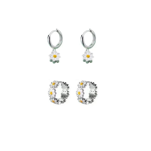 Sweet Daisy Flower Hoop Earrings