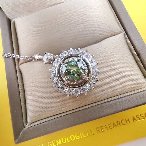 Luomansi Green Moissanite Sunflower Necklace 1 Carat VVS GRA Certificate S925 Silver Girl Jewelry Anniversary Gift