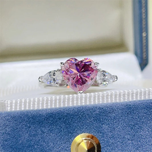 Luxury 1-3ct Pink Heart Moissanite Rings