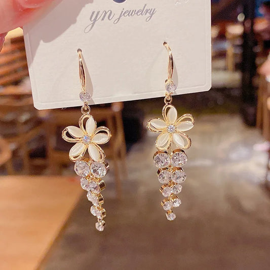 Light Luxury Snowflake Long Tassel Earrings