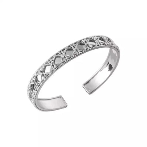 Fashionable Geometric Diamond Pattern  Bracelet