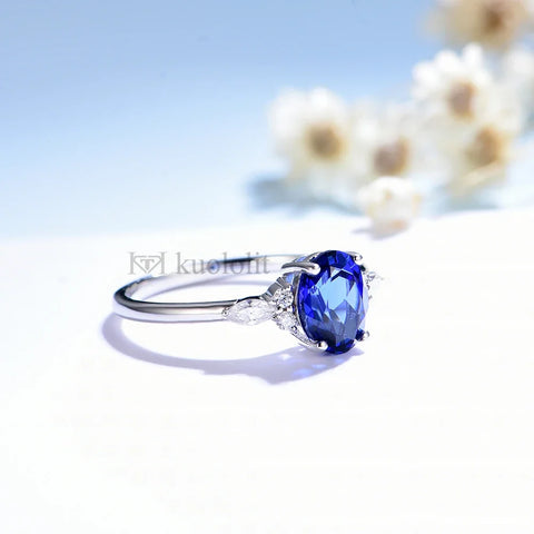 Kuololit Oval Lab-Grown Sapphire Moissanite Ring