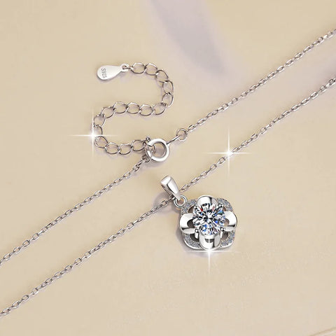 JECIRCON 1CT Moissanite Pendant Necklace for Women Light Luxury Fashionable 925 Sterling Silver Collarbone Chain Durable Jewelry