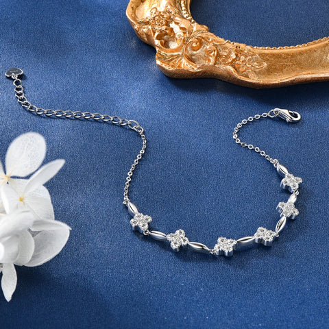 Flower Bracelet Moissanite