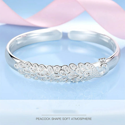 elegant Peacock opening screen bracelet