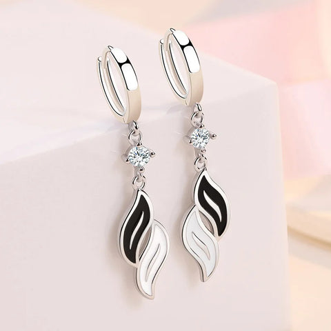 925 Sterling Silver Claws Stud Earrings