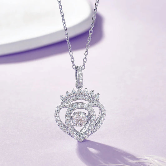 925 Sterling Silver Smart Heart Women's Necklace 0.5CT D Color VVS Moissanite Pendant Necklace Jump Gem fashion exquisite jewelr
