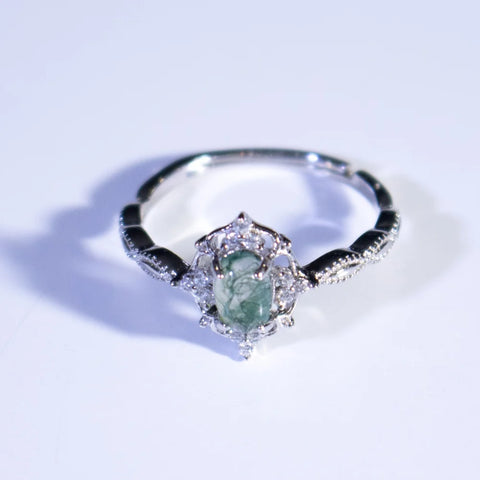 Light Luxury Green Moss Ring