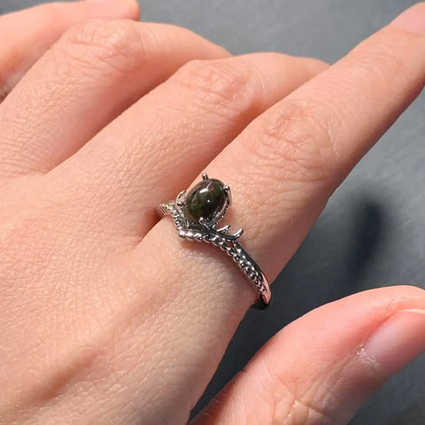 HEYYA STONE Natural Opal Ring