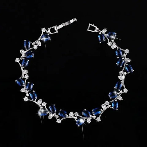 Graceful Green Crystal Leaf Bracelet