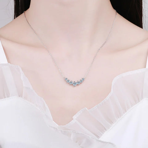 JoyceJelly All D VVS1 Moissanite Necklace