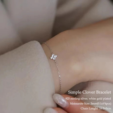 IOGOU Flower Clover Moissanite Pendant Necklace 925 Silver Clavicle Adjustable Chain for Women Girls Gift GRA Certified Jewelry