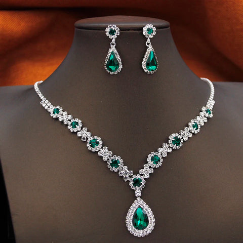 Rhinestone Flower Necklace Set