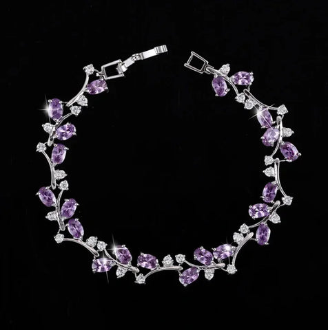 Graceful Green Crystal Leaf Bracelet