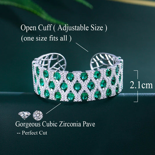 CWWZircons Glamorous Round Green Cubic Zirconia