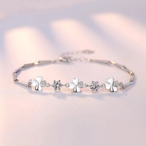 Classic leaf Moissanite Bracelet