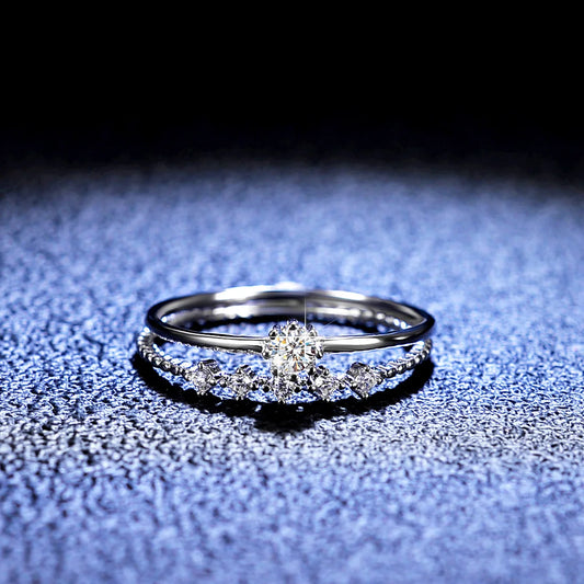Moissanite 18K gold ring