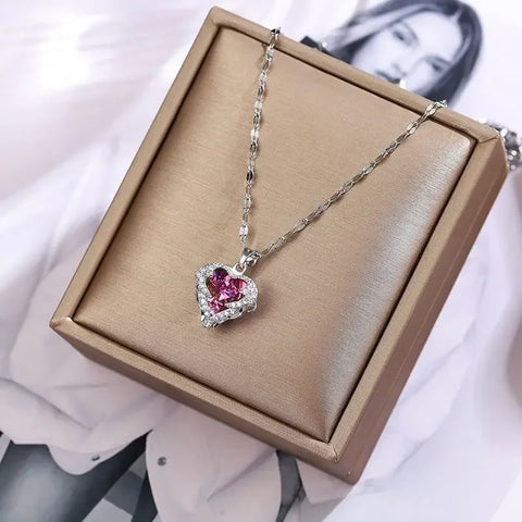 Top luxury colored crystal ocean heart-shaped pendant necklace, suitable for fashionable women's wedding necklaces