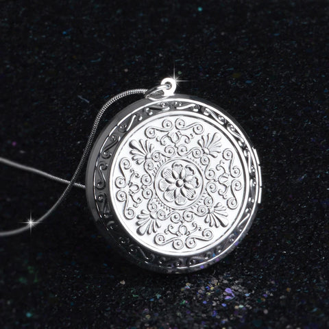 Vintage Earl Palace 925 Sterling Silver Needle Chain Round Locket  Pendant Necklace Photo Collar Necklaces Valentine's Day Gift