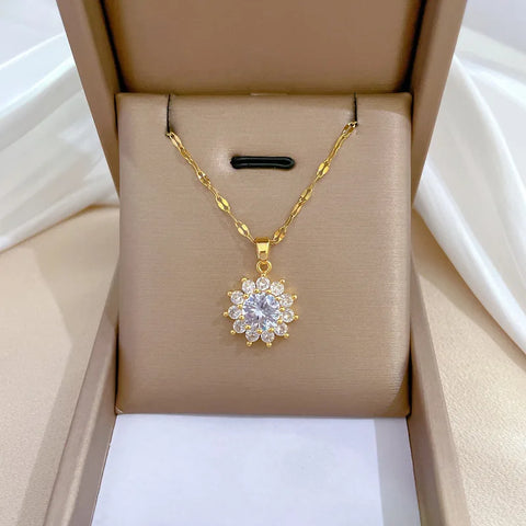Stainless Steel Lucky Sparkle Necklace Earrings