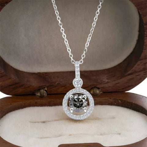 Luxury 1carat Moissanite Women's Necklace