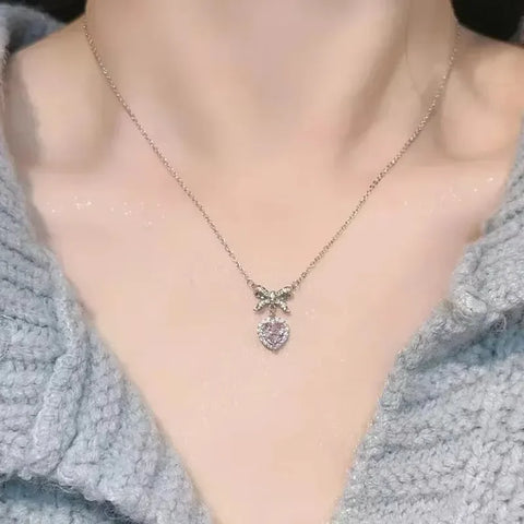 Cute Sweet Pink Bow Necklace Ladies Fashion Sparkling Rhinestone Heart Shape Pendant Clavicle Chain Delicate Wedding Accesories