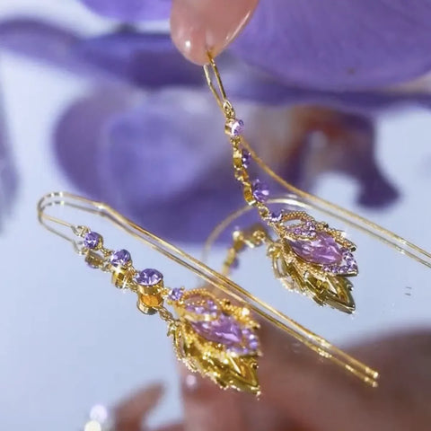 Elegant Long Tassel Maple Leaf Earrings