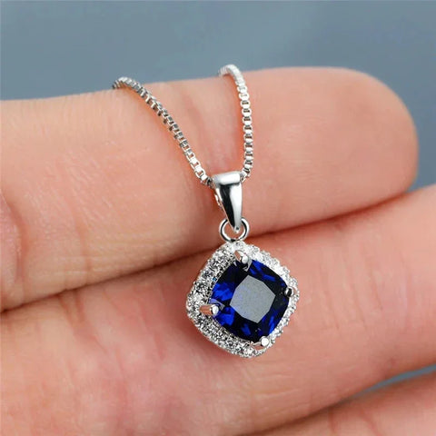 New Simple and Elegant Cushion Cubic Zirconia Pendant Necklace for Women Temperament Lady's Engagement Wedding Trendy Jewelry