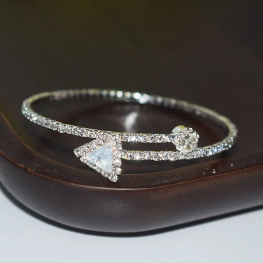 1 Row Triangular Zircon Rhinestone Open Bracelet