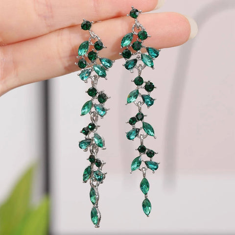 2pcs fashionable and high-end long tassel