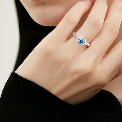 KNOBSPIN 1-5ct Blue Moissanite Ring