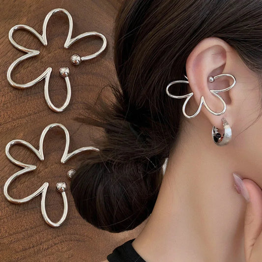 Trendy Creative Hollow Flower Ear
