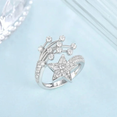 Follow Cloud Total 0.78ct Star Full Moissanite
