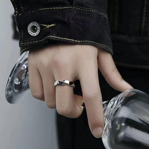 Mobius Wave Ring Silver Color Alloy Open Ring