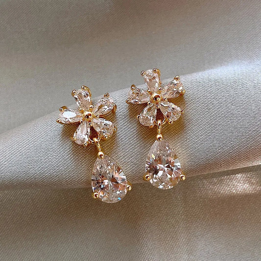 Light Luxury Zircon Stud Earrings