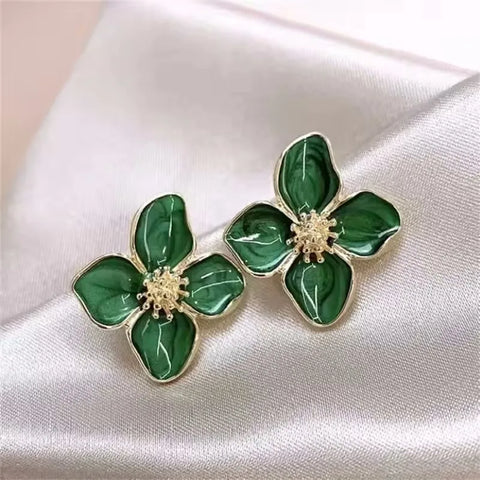 Light Luxury Zircon Stud Earrings