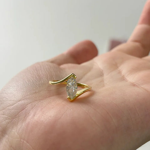 OEVAS 1ct 5x10mm Marquise Cut Moissanite Ring